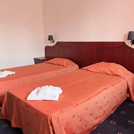 Готель Dahlia Garden 3*