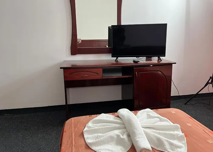 Dahlia Garden 酒店 3*