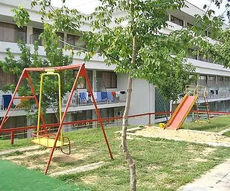 Dahlia Garden Hotel 3*