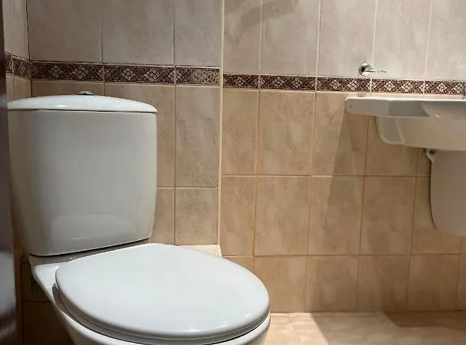 Dahlia Garden Hotel 3*