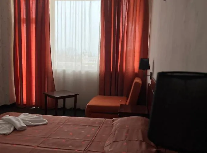 Dahlia Garden 3* Golden Sands