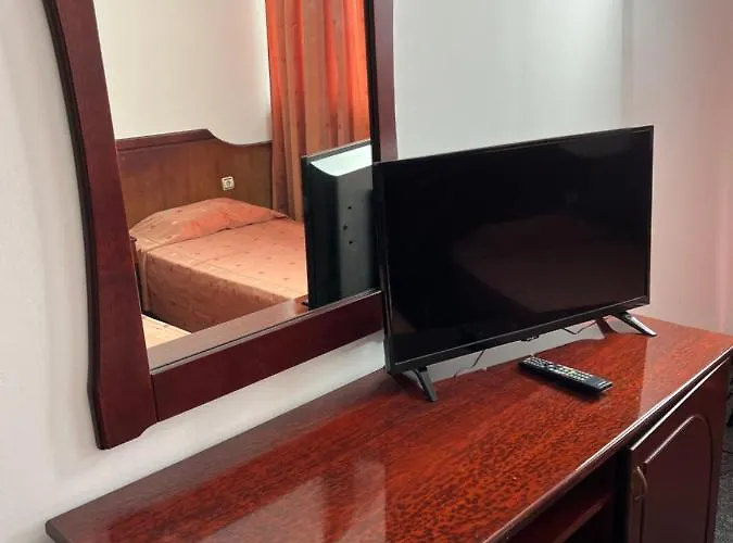 Hotel Dahlia Garden 3*