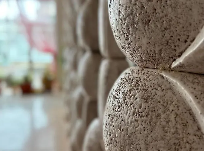 Dahlia Garden Golden Sands