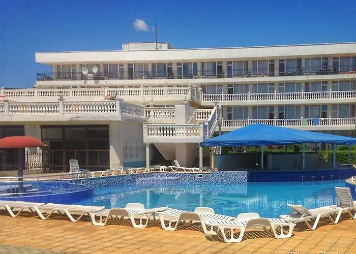 Hotel Dahlia Garden 3*